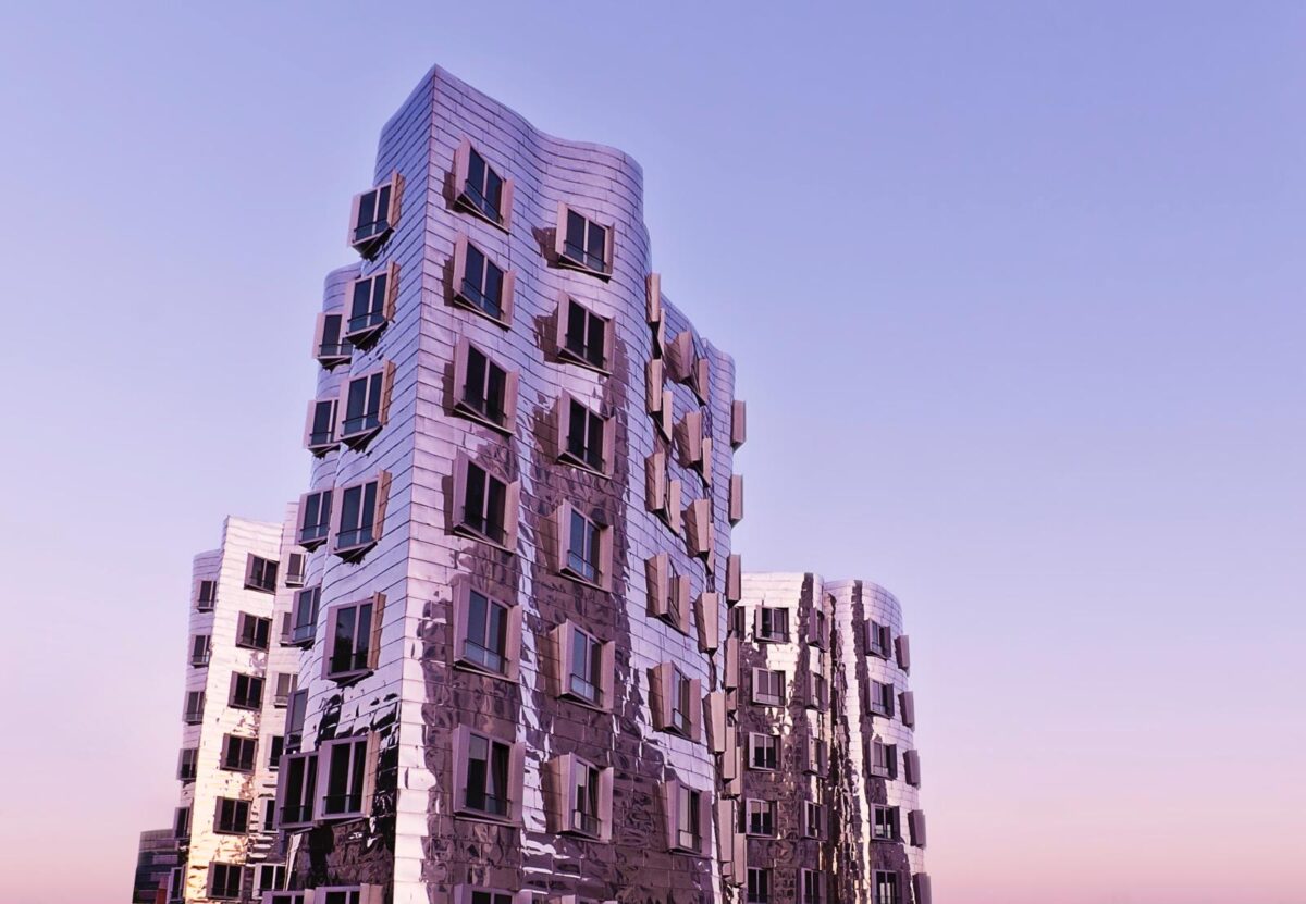 Frank Gehry Buildings, Plastmed Düsseldorf